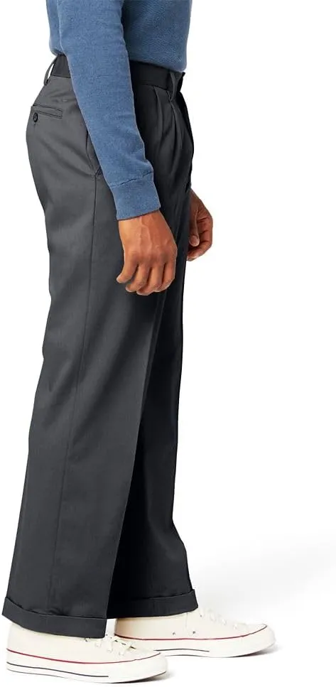 Dockers Men's Relaxed Fit Comfort Khaki Pants - Pleated